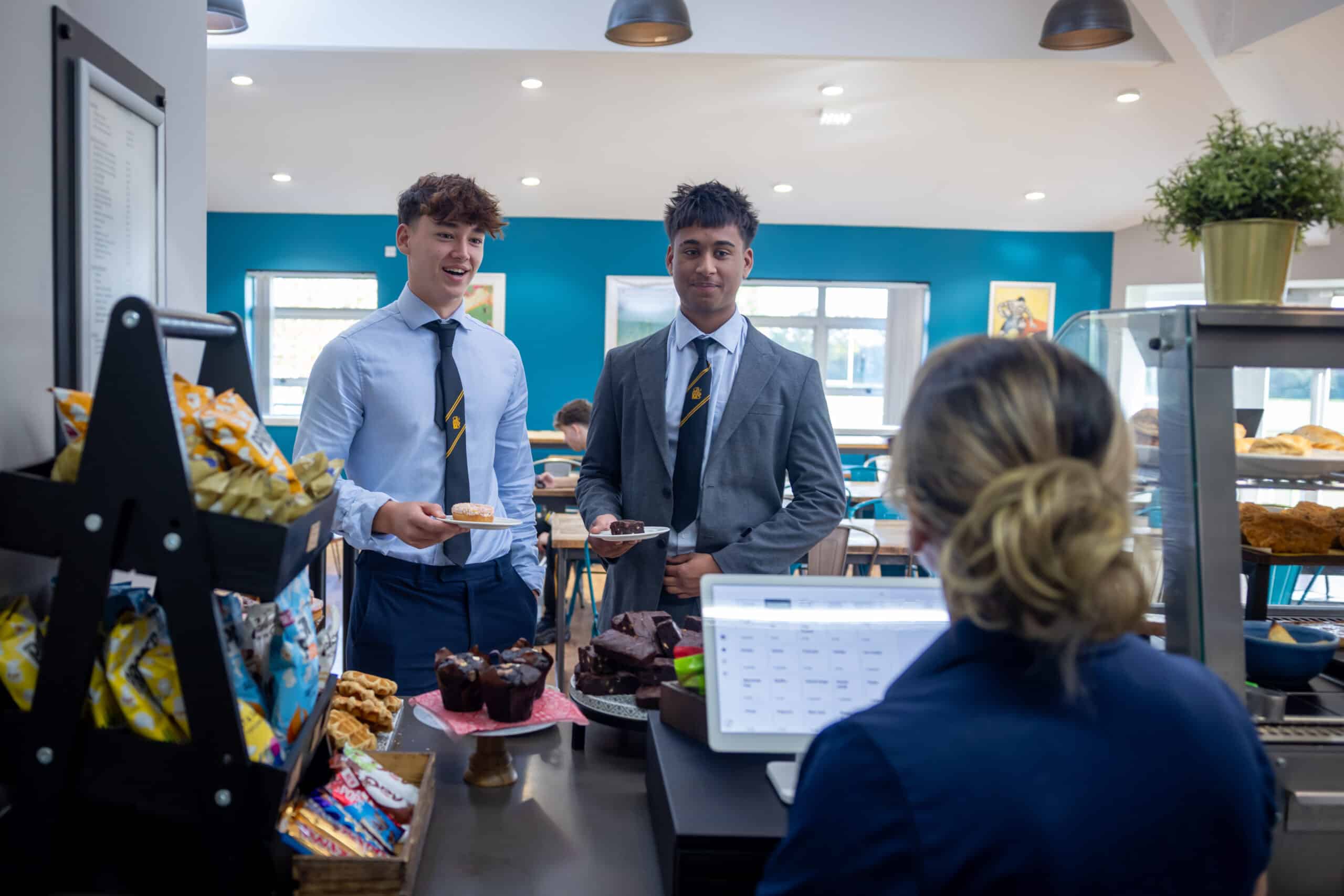 https://hamptonschool.org.uk/wp-content/uploads/Hampton-School-529-scaled.jpg