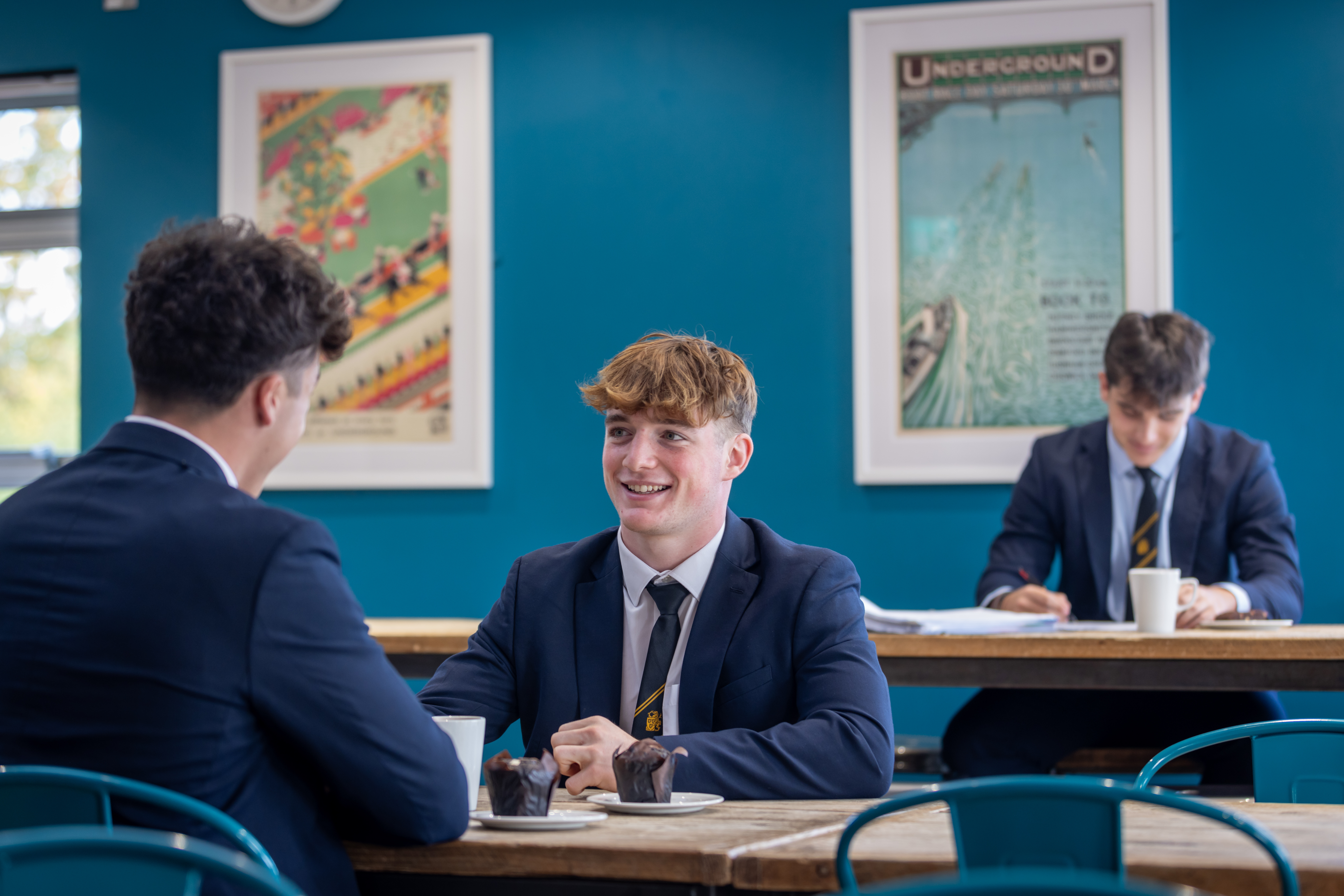 https://hamptonschool.org.uk/wp-content/uploads/Hampton-School-537.jpg